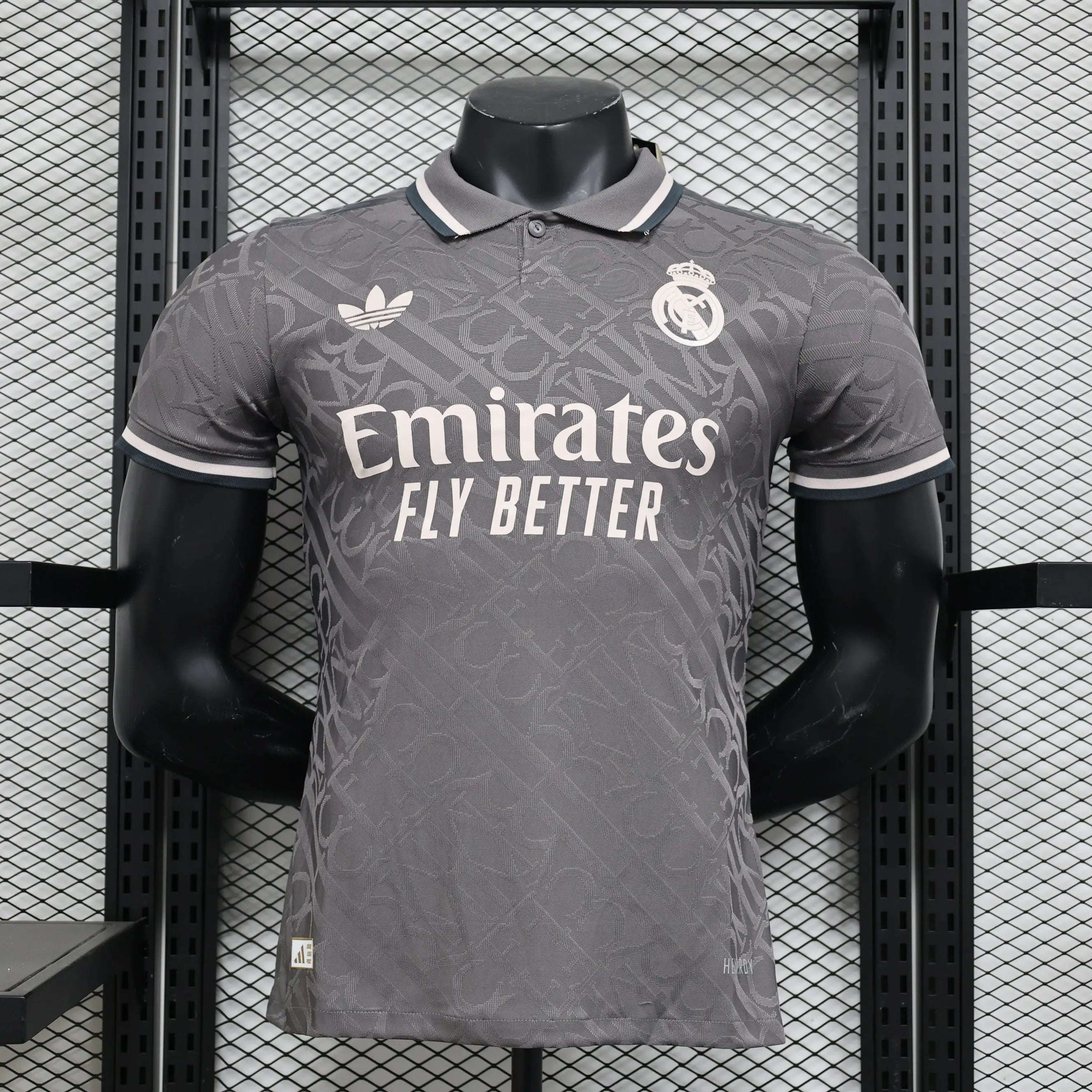 MAILLOT REAL MADRID THIRD 2024/2025 - Maillot du Monde
