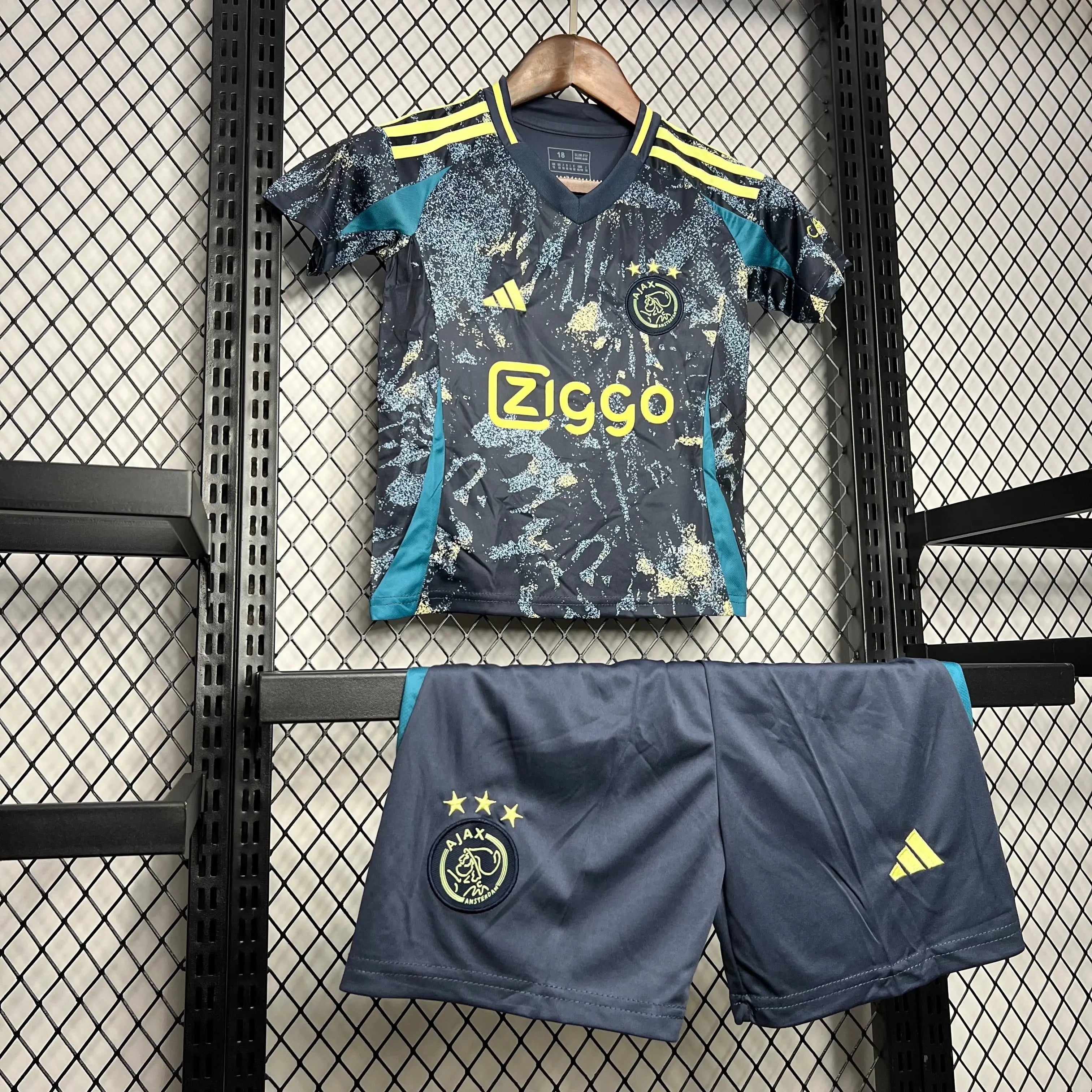 MAILLOT ENFANT AJAX EXTERIEUR 2024/2025 - Maillot du Monde
