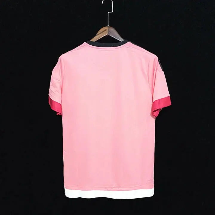 MAILLOT RETRO JUVENTUS ROSE 2015/2016 - Maillot du Monde