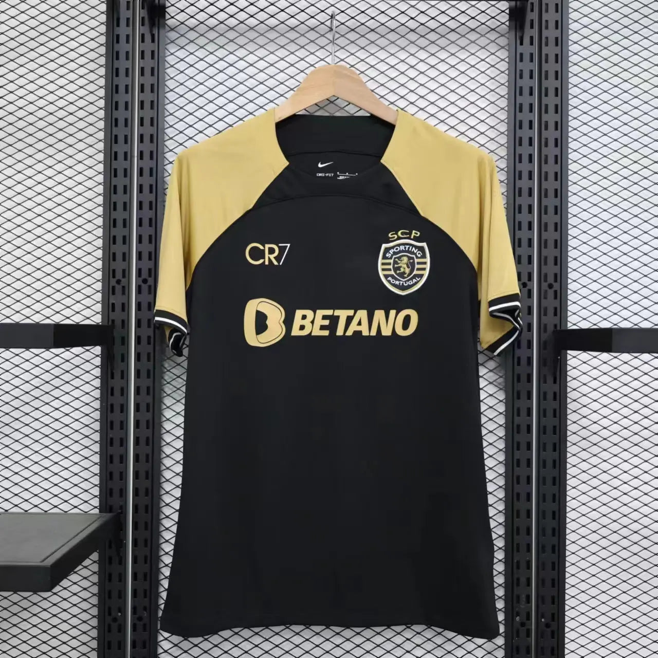 MAILLOT SPORTING EDITION CR7 2023/2024 - Maillot du Monde