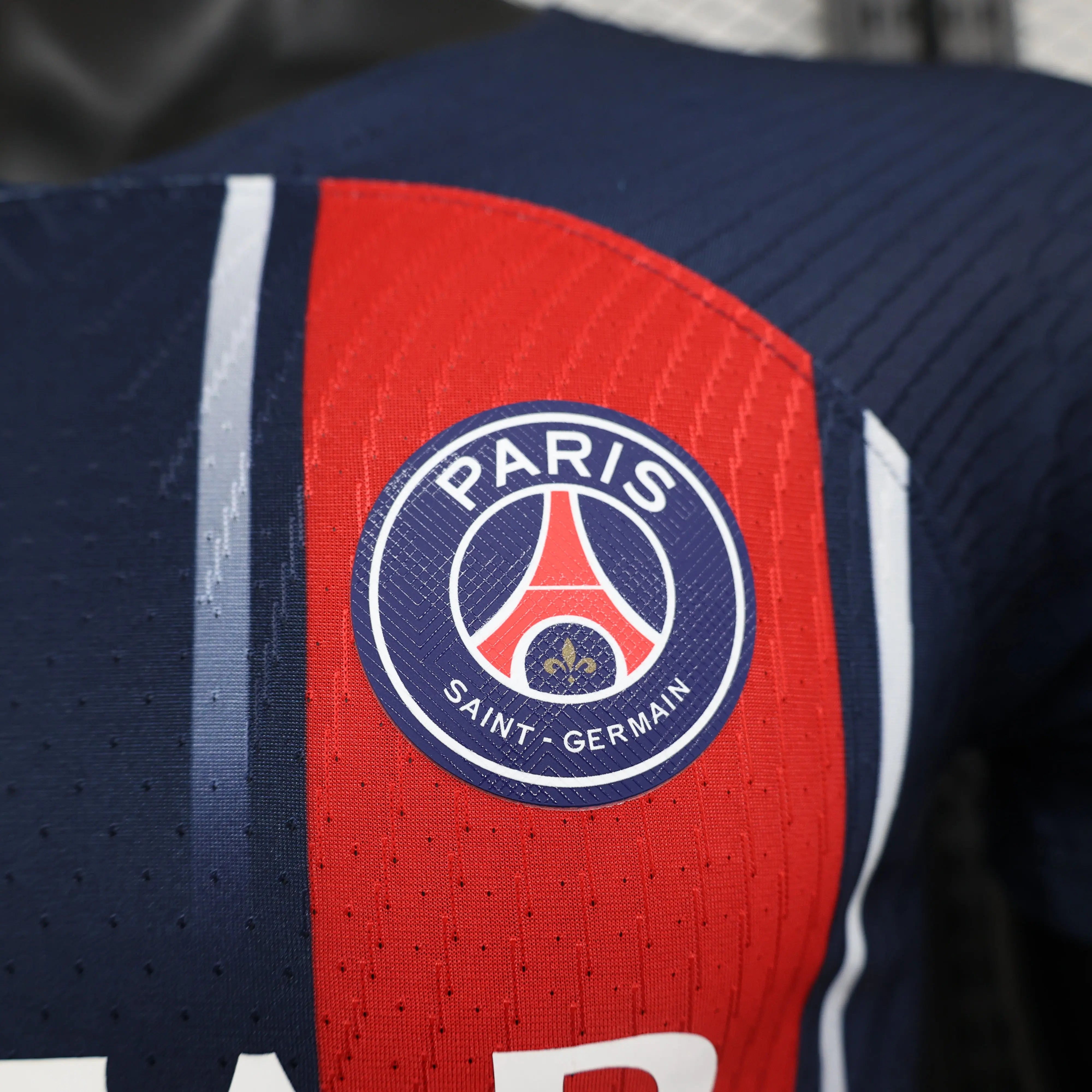MAILLOT PARIS SG DOMICILE 2023/2024 - Maillot du Monde