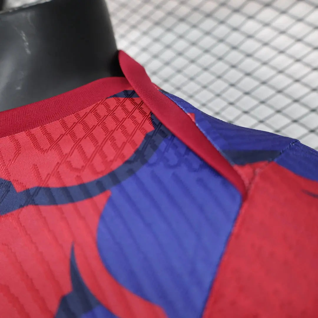MAILLOT FC BARCELONE AVANT MATCH 2023/2024 - Maillot du Monde
