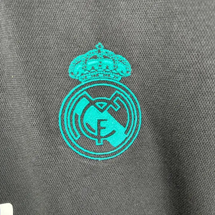 REAL MADRID MAILLOT RETRO 2017/2018 - Maillot du Monde