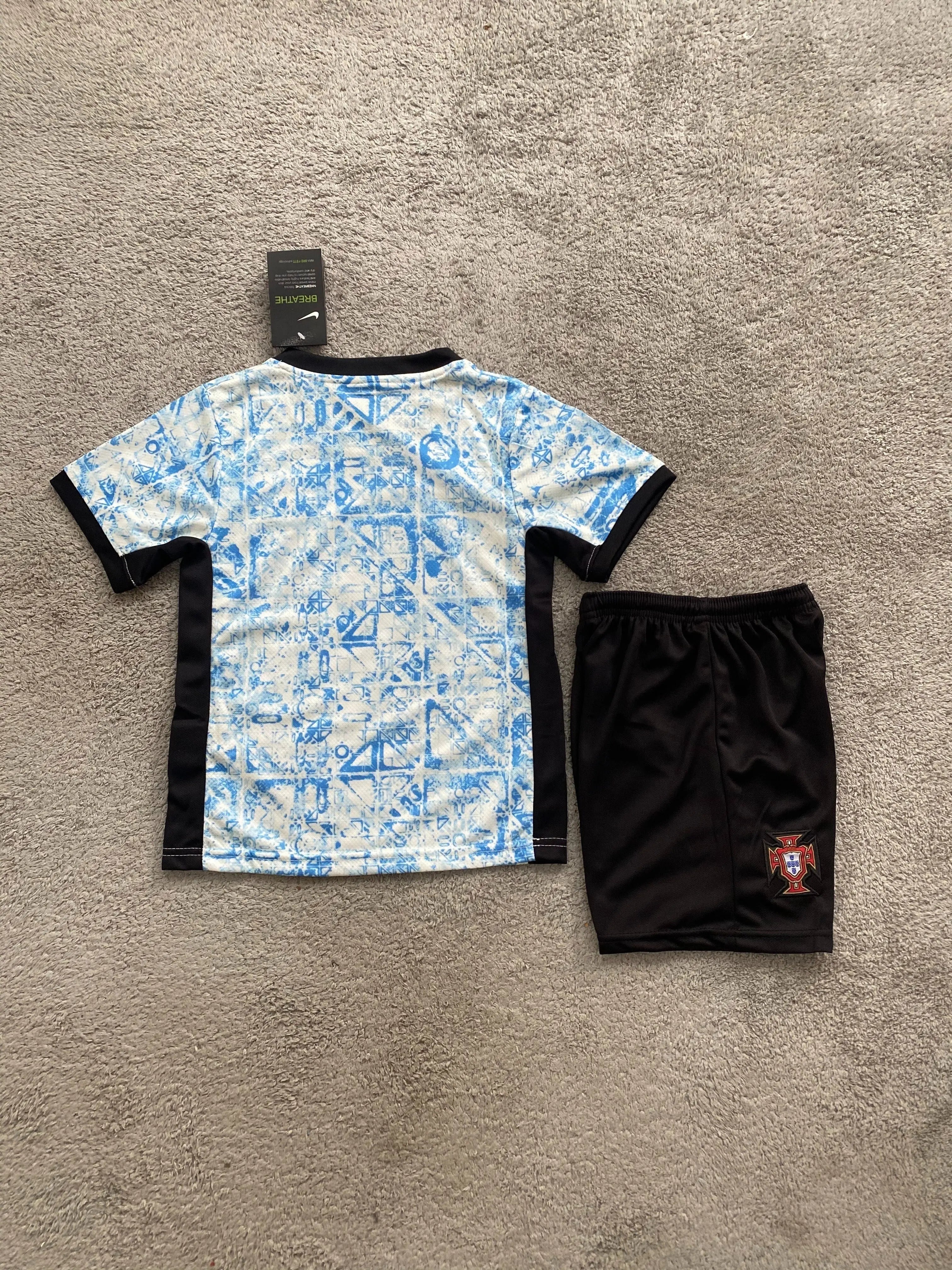 Ensemble Portugal bleu/blanc 23/24 - Maillot du Monde