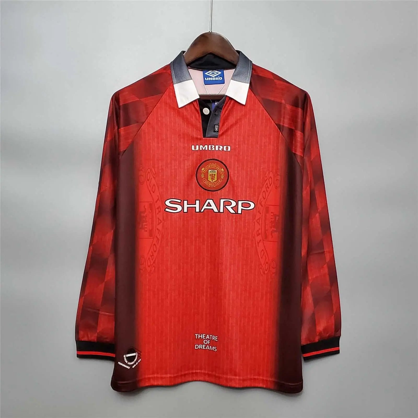 MAILLOT MANCHESTER UNITED DOMICILE 1996/1997 VERSION MANCHES LONGUES - Maillot du Monde