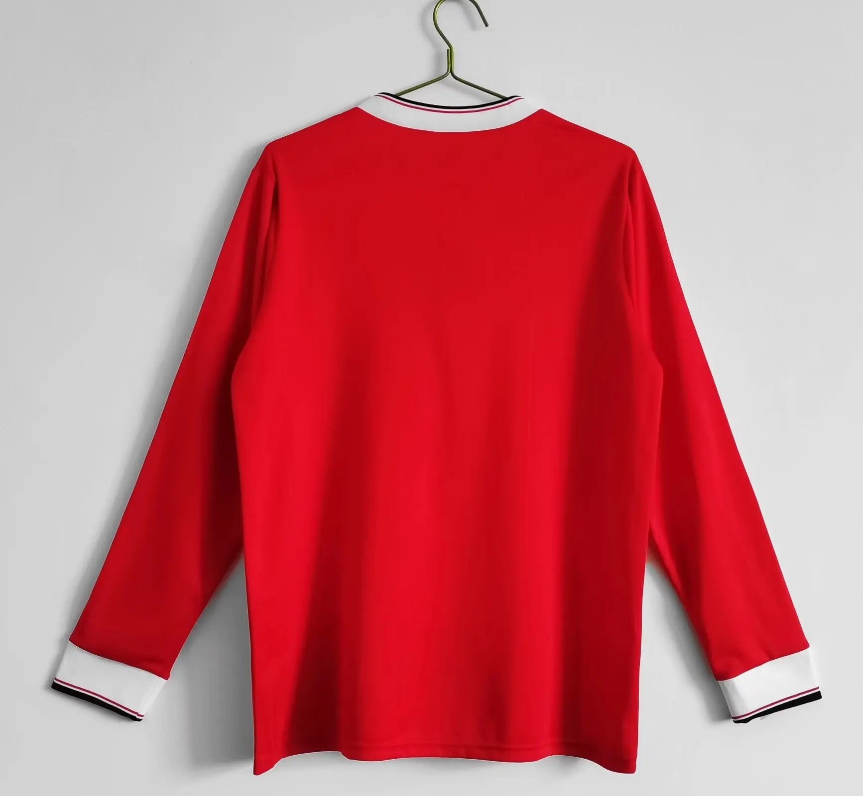 MAILLOT MANCHESTER UNITED DOMICILE 1982/1983 VERSION MANCHES LONGUES - Maillot du Monde