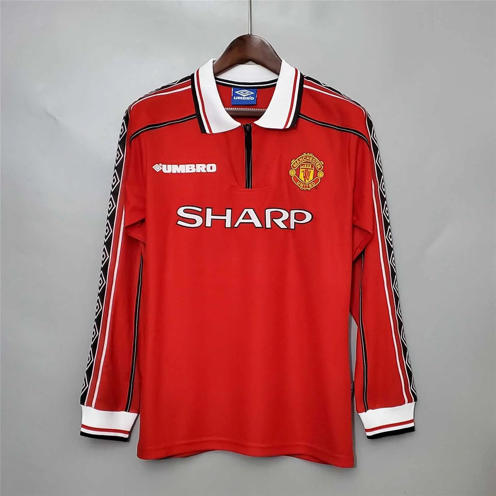 MAILLOT MANCHESTER UNITED DOMICILE 1998/1999 VERSION MANCHES LONGUES - Maillot du Monde