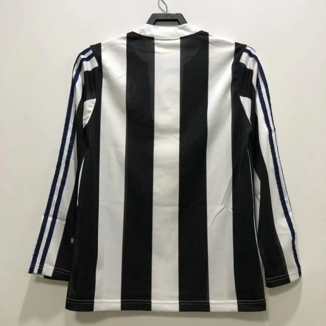 MAILLOT NEWCASTLE DOMICILE 1995/1997 VERSION MANCHES LONGUES - Maillot du Monde