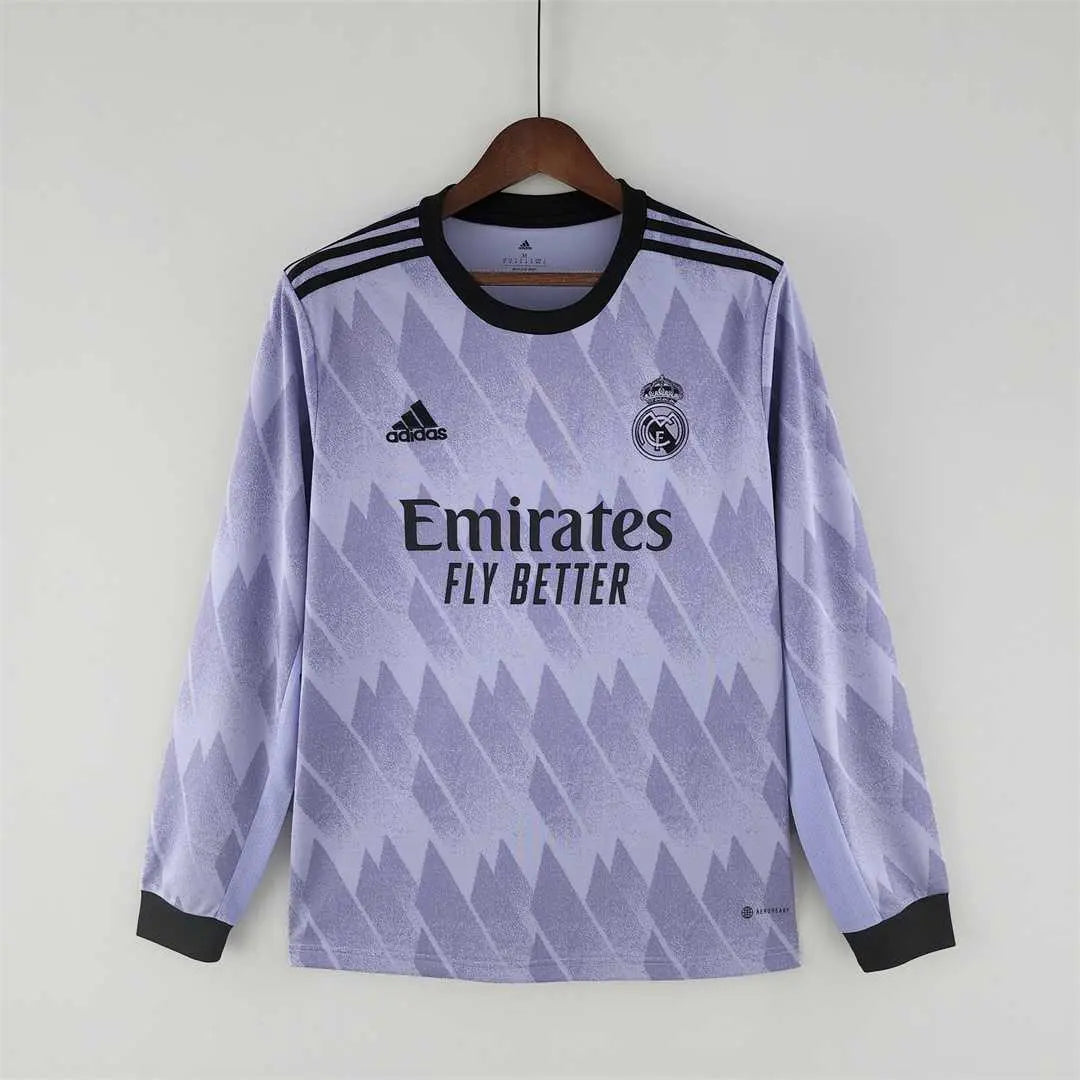 MAILLOT REAL MADRID EXTÉRIEUR 2022/2023 VERSION MANCHES LONGUES - Maillot du Monde