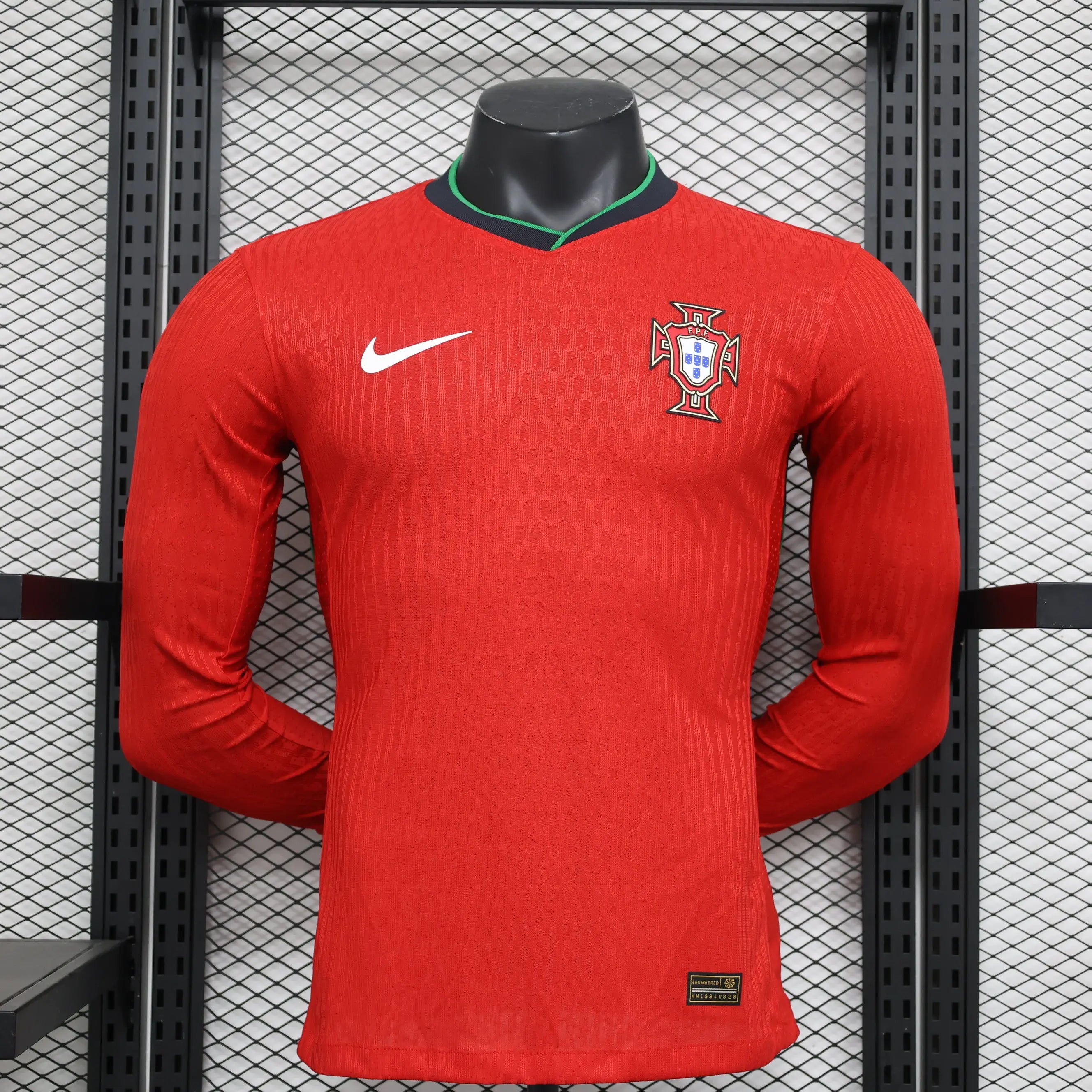 MAILLOT PORTUGAL DOMICILE 2024 VERSION MANCHES LONGUES - Maillot du Monde