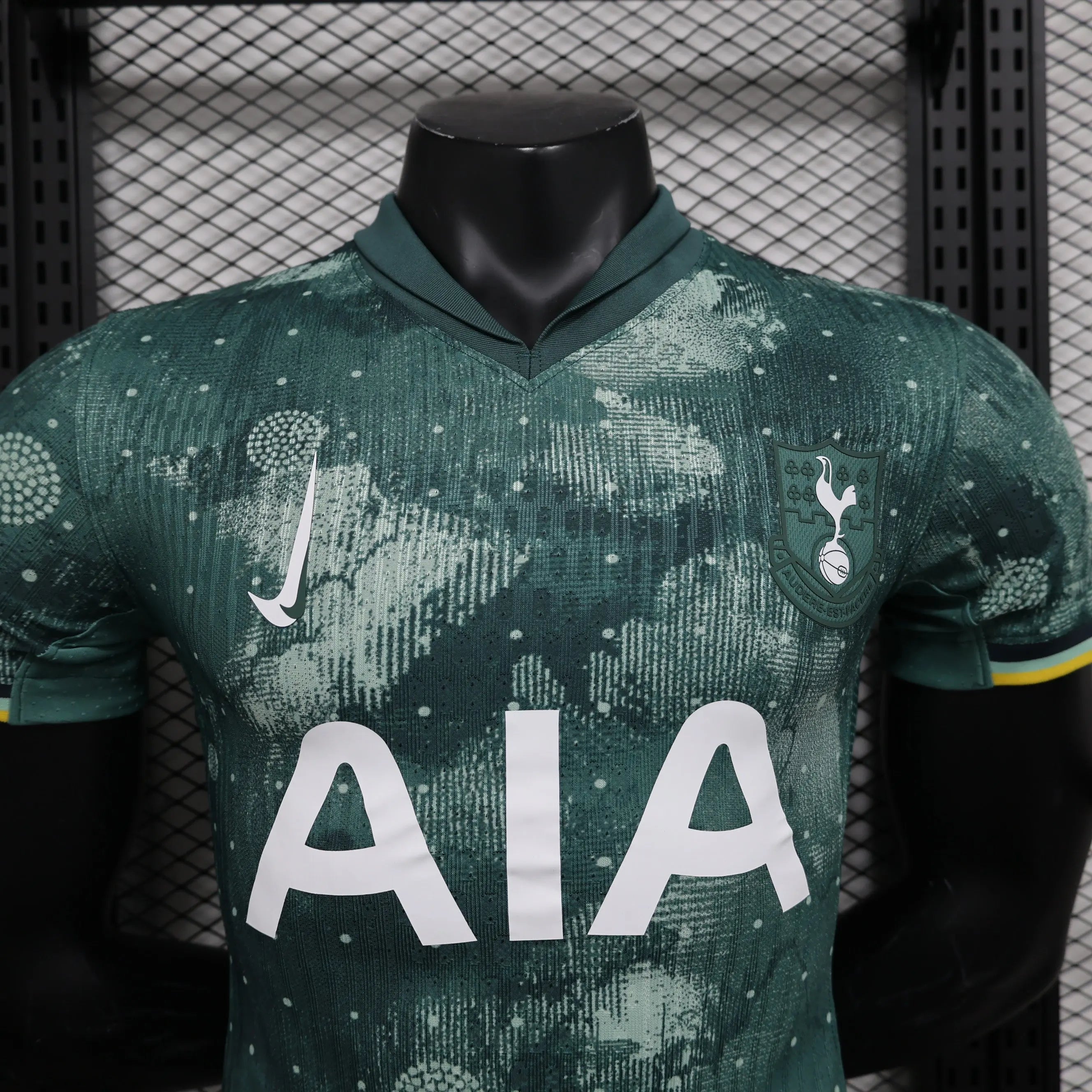MAILLOT TOTTENHAM HOTSPUR THIRD 2024/2025 - Maillot du Monde
