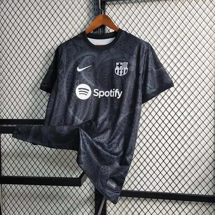 MAILLOT FC BARCELONE CONCEPT 2023/2024 - Maillot du Monde