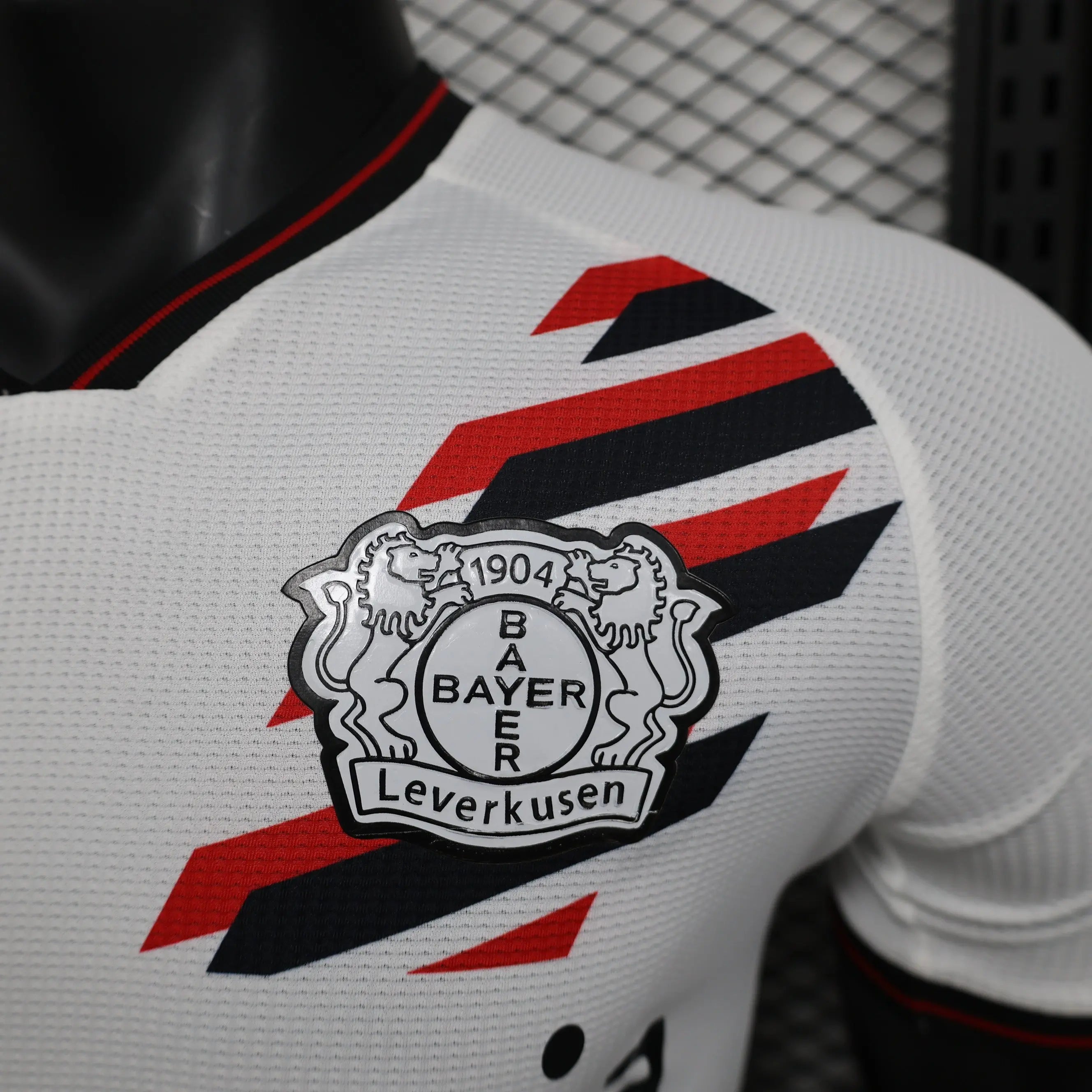MAILLOT BAYER LEVERKUSEN EXTERIEUR 2023/2024 - Maillot du Monde